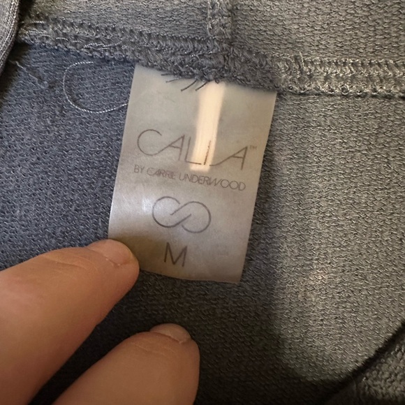 CALIA by Carrie Underwood Gray Cold-Shoulder Hoodie workout wear - Picture 2 of 5